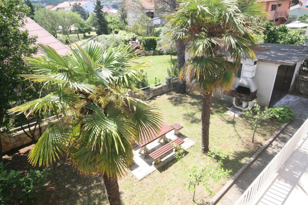 Apartment Simunec Malinska Rum bild